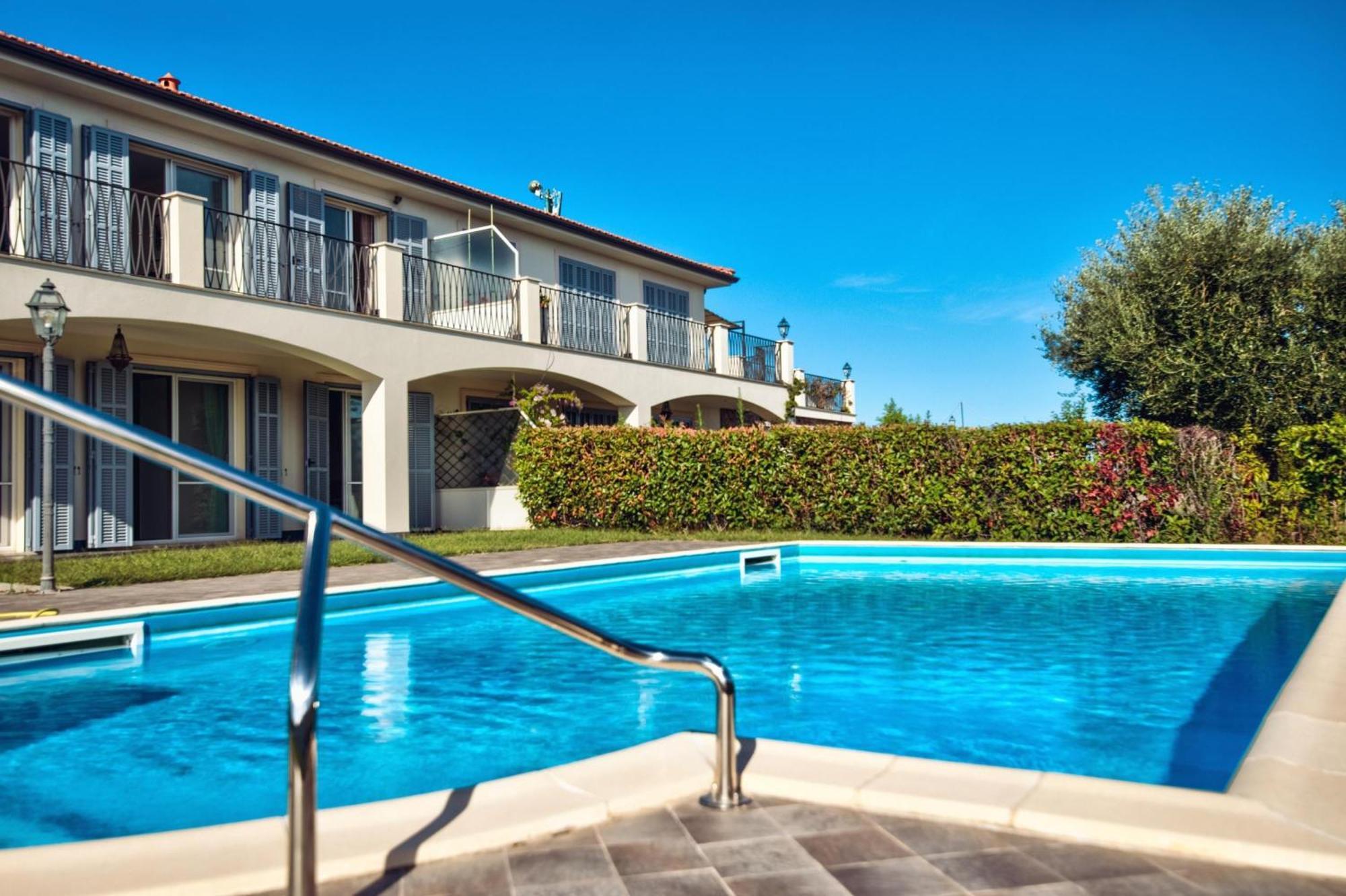 Villa Lucia Riviera Dei Fiori Pool - Happy Rentals Sanremo Eksteriør billede